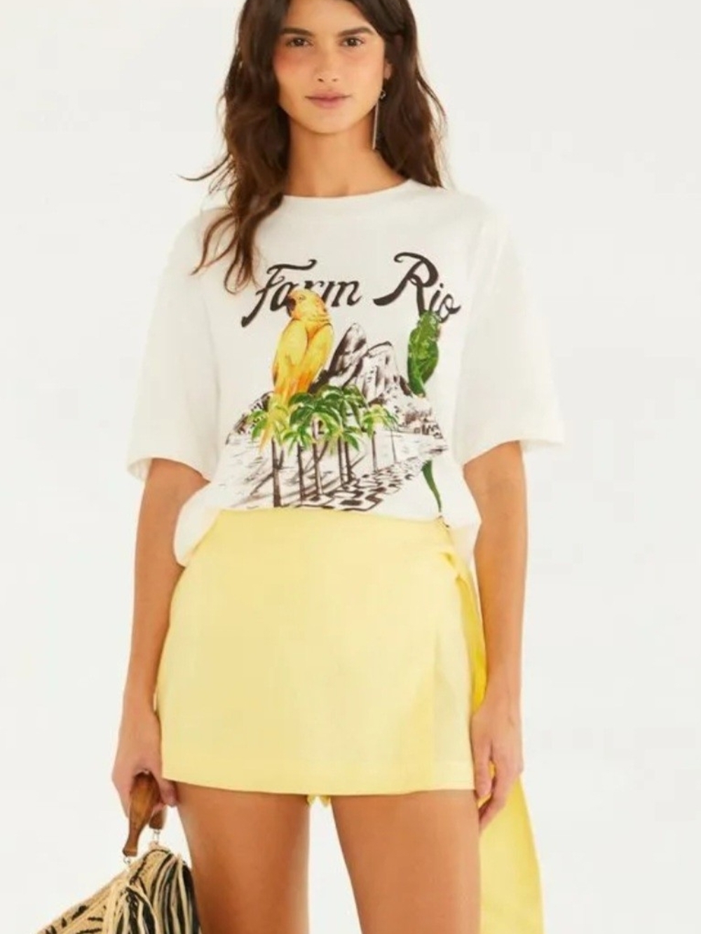 FARM Rio White Graphic Short Sleeve Tee with Tropical Bird Print - Picture 2 of 9